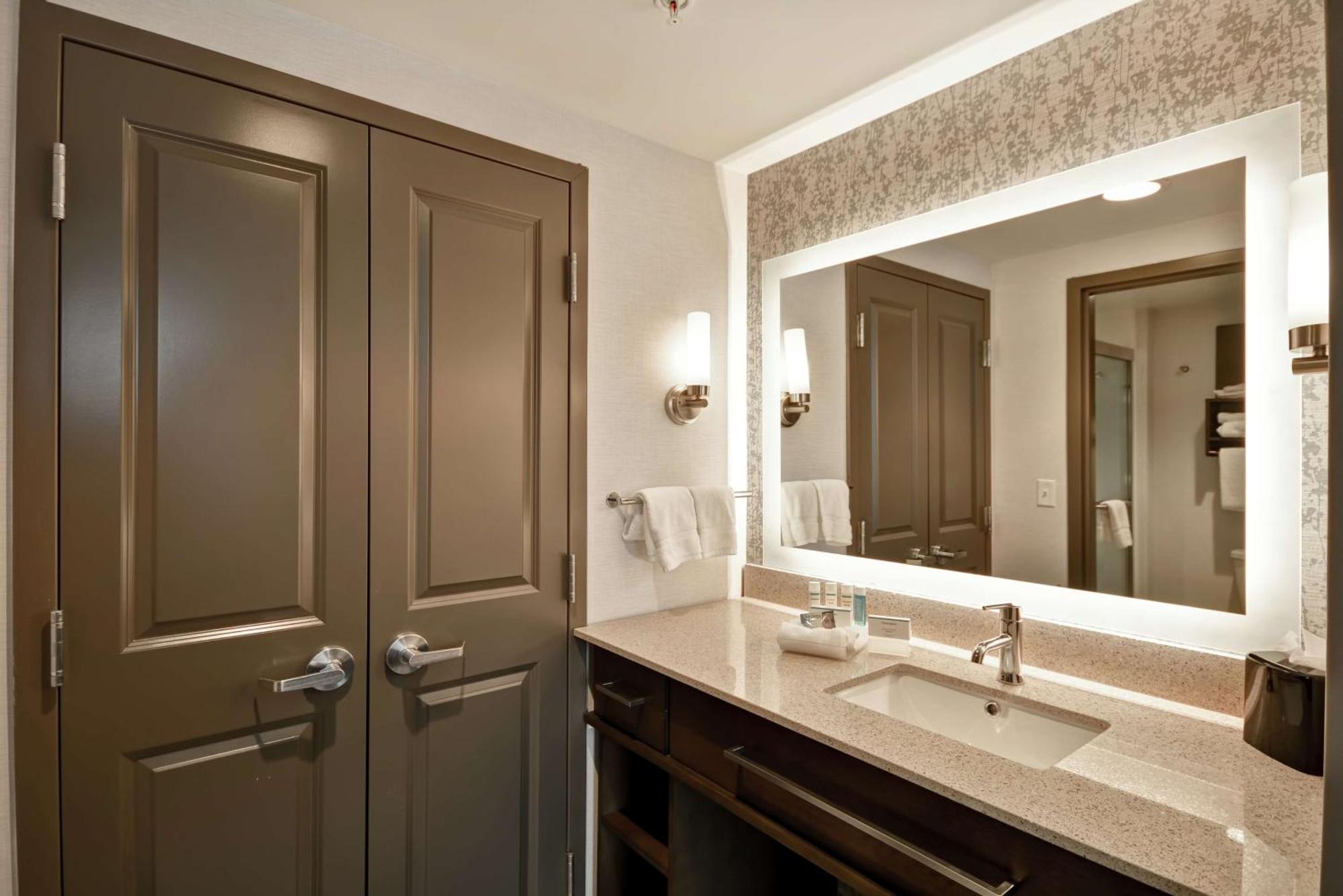 Homewood Suites By Hilton Warren Detroit Buitenkant foto